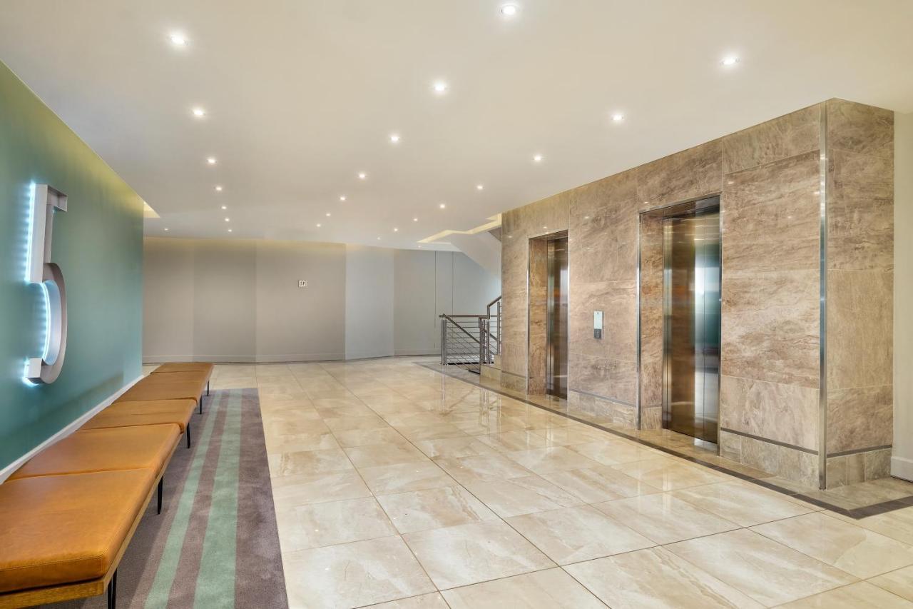 The Regency Apartment Hotel Menlyn Pretoria-Noord Zewnętrze zdjęcie